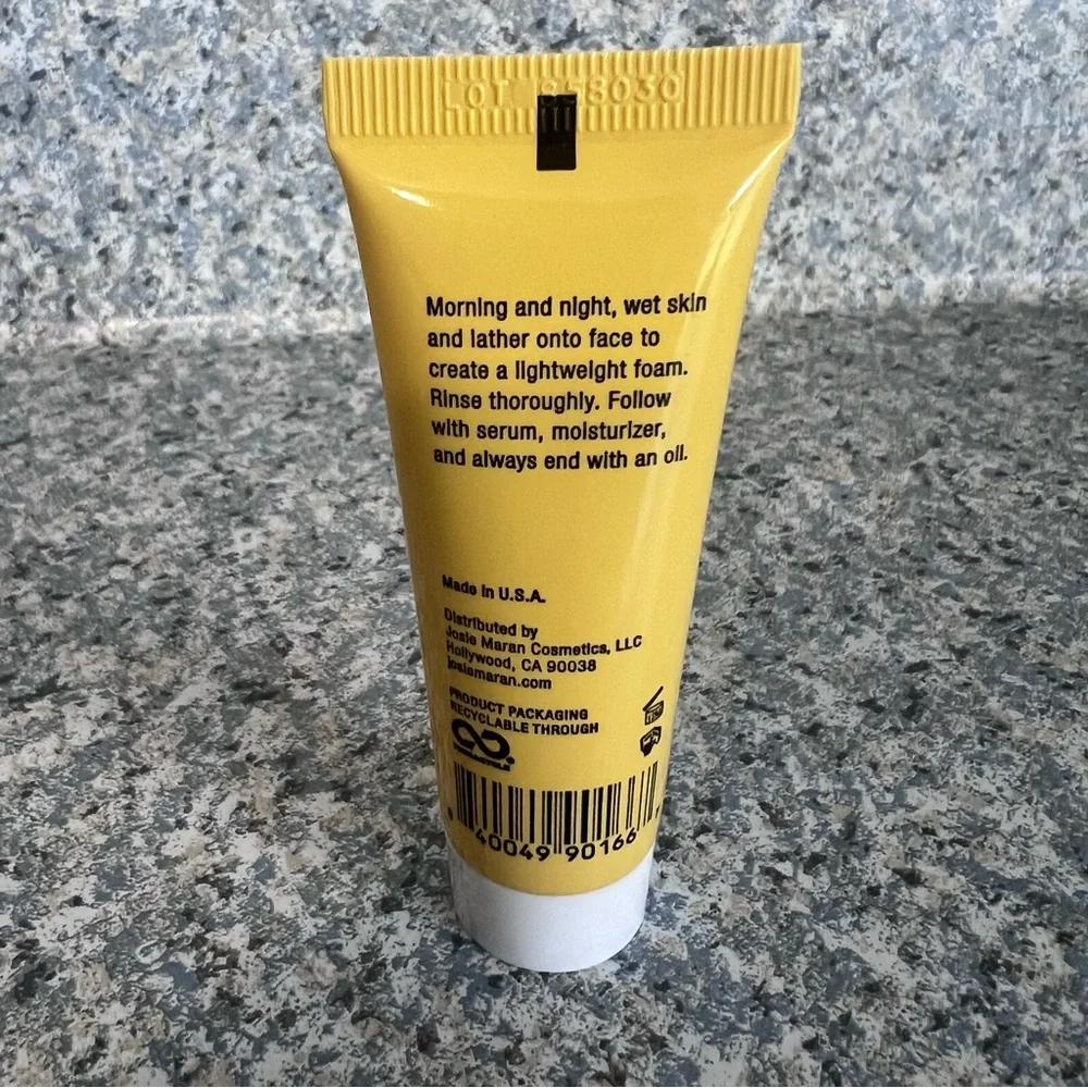 Josie Maran Pineapple Enzyme Pore Clearing Cleanser Foaming Face Wash 15 mL